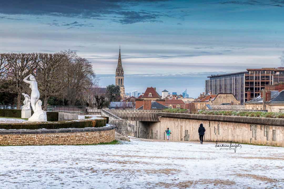 Parc de st cloud sous la neige